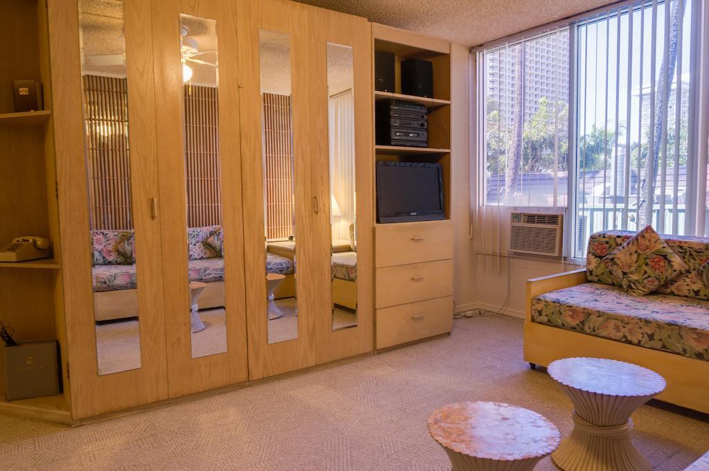 Kuhio Banyan Hotel Χονολουλού Εξωτερικό φωτογραφία
